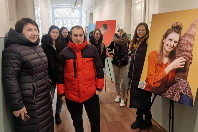 Mokiniai lankėsi parodoje Ukmergės Tolerancijos centre