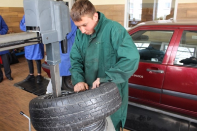 Išrinktas geriausias UTVM automechanikas